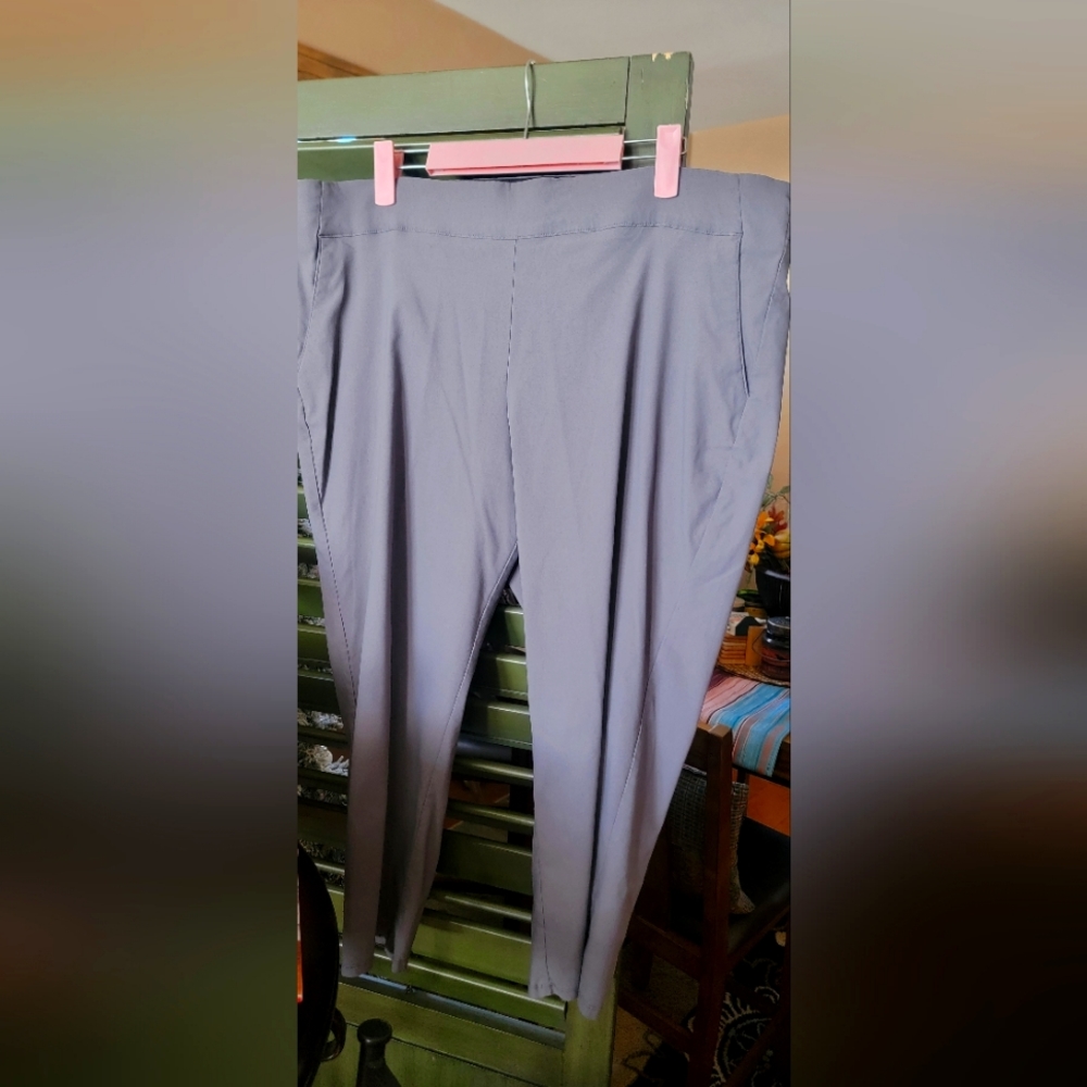 Simply Vera Vera Wang Capris